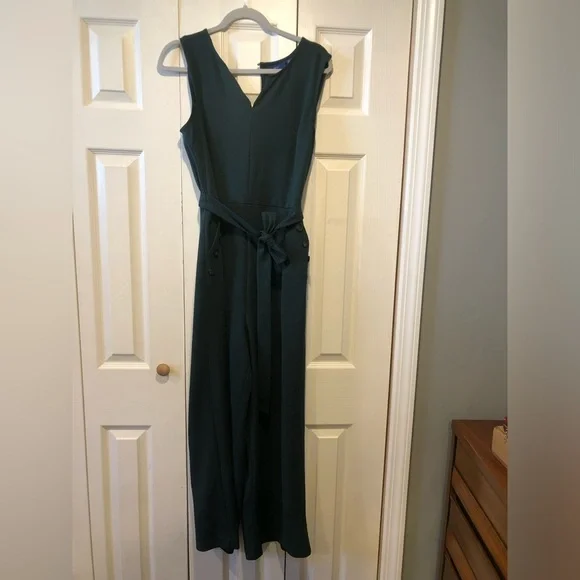 Gently Loved Chic Jumper - Picture 2 of 5